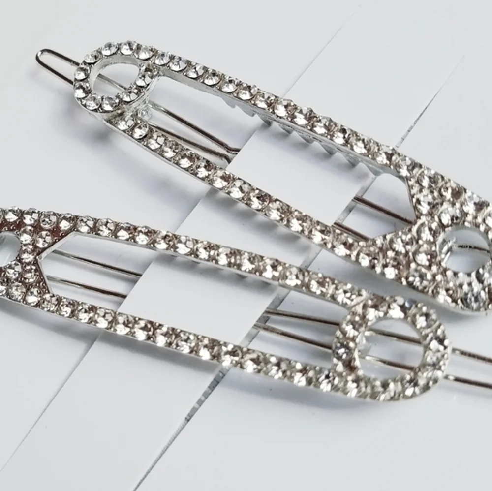 Icy Safety Pin Hair Clips